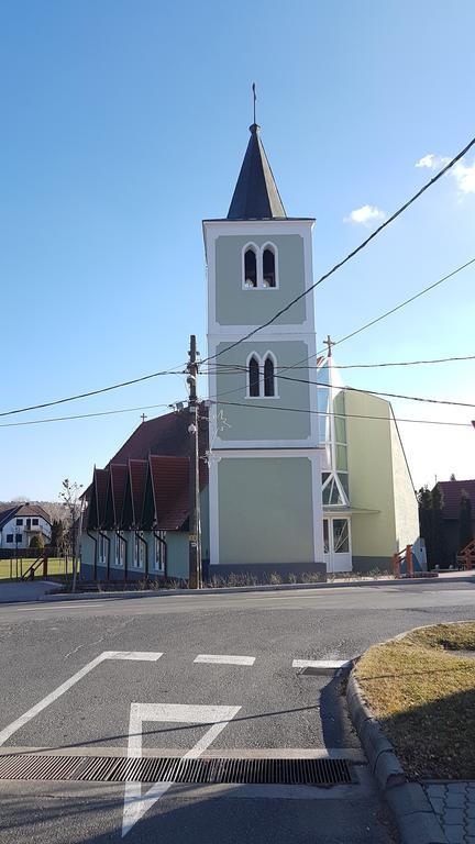 Villa Nora Hévíz 외부 사진